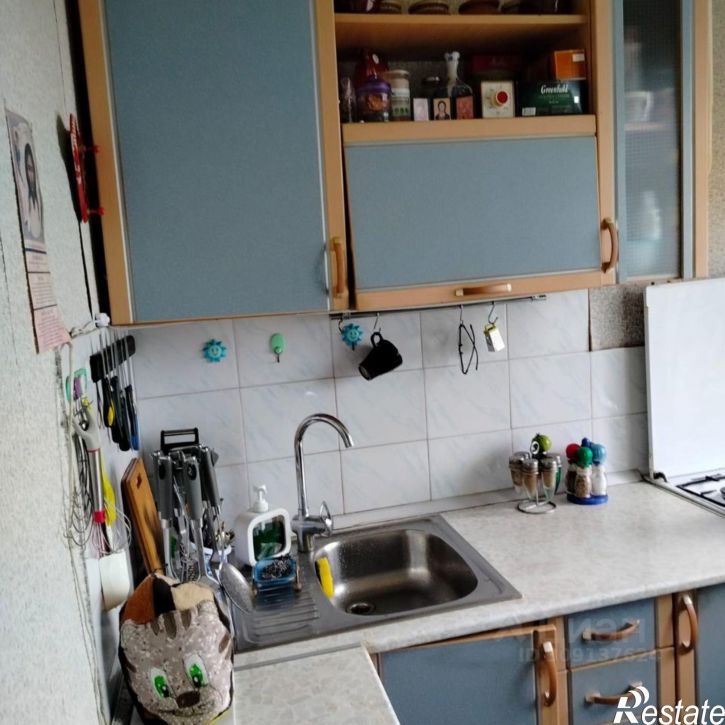 4-комн квартира пр-кт им Ю.А.Гагарина 3-й мкр, 27А,  д. 27А