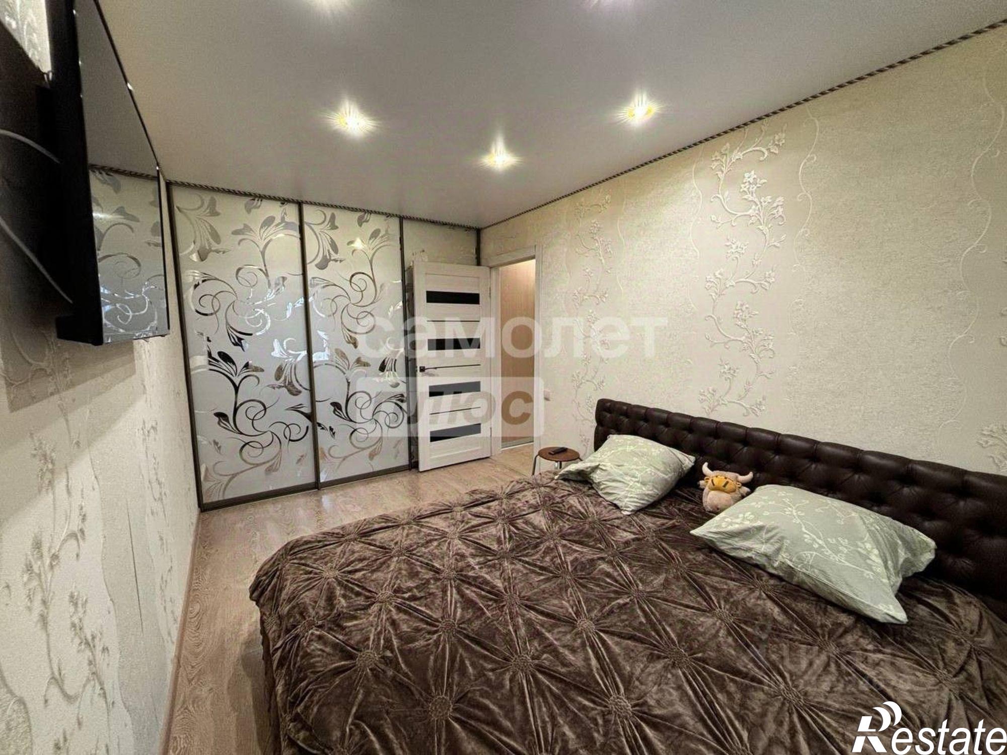 Купить квартиру за 4 400 000 рублей на Южно-Есаульская улица, 6