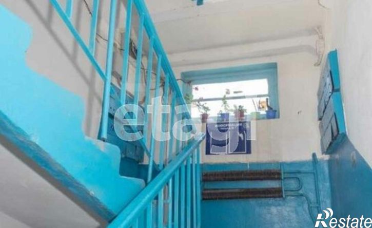 2-комн квартира улица Космонавтов, 32,  д. 32