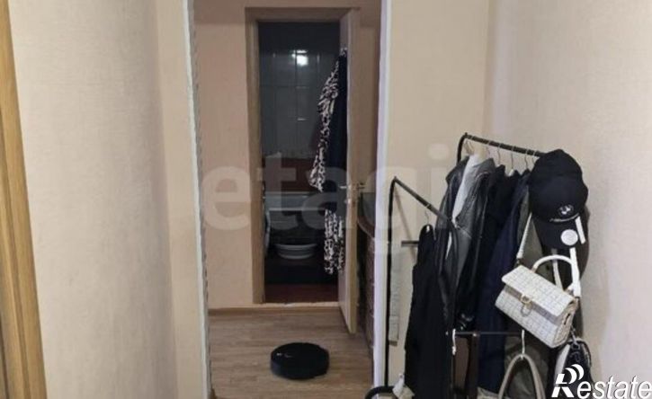 1-комн квартира ул 40-летия Победы, 42,  д. 42