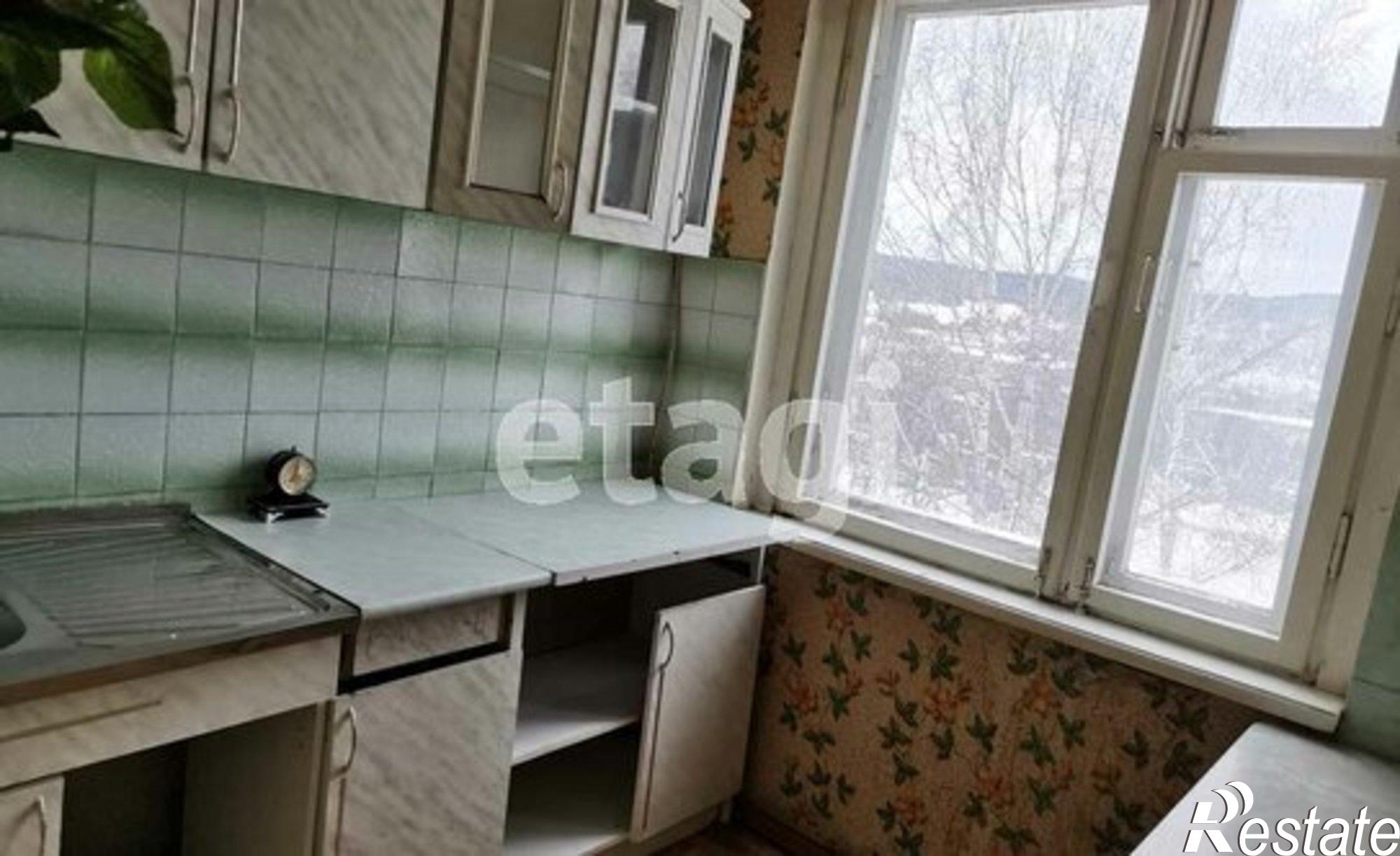 Купить квартиру за 2 500 000 рублей на ул им А.М.Матросова, 5А