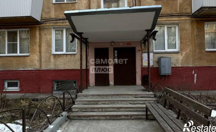 3-комн квартира улица Машиностроителей, 40,  д. 40