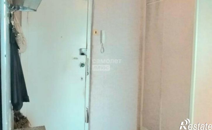 3-комн квартира улица Космонавтов, 5,  д. 5