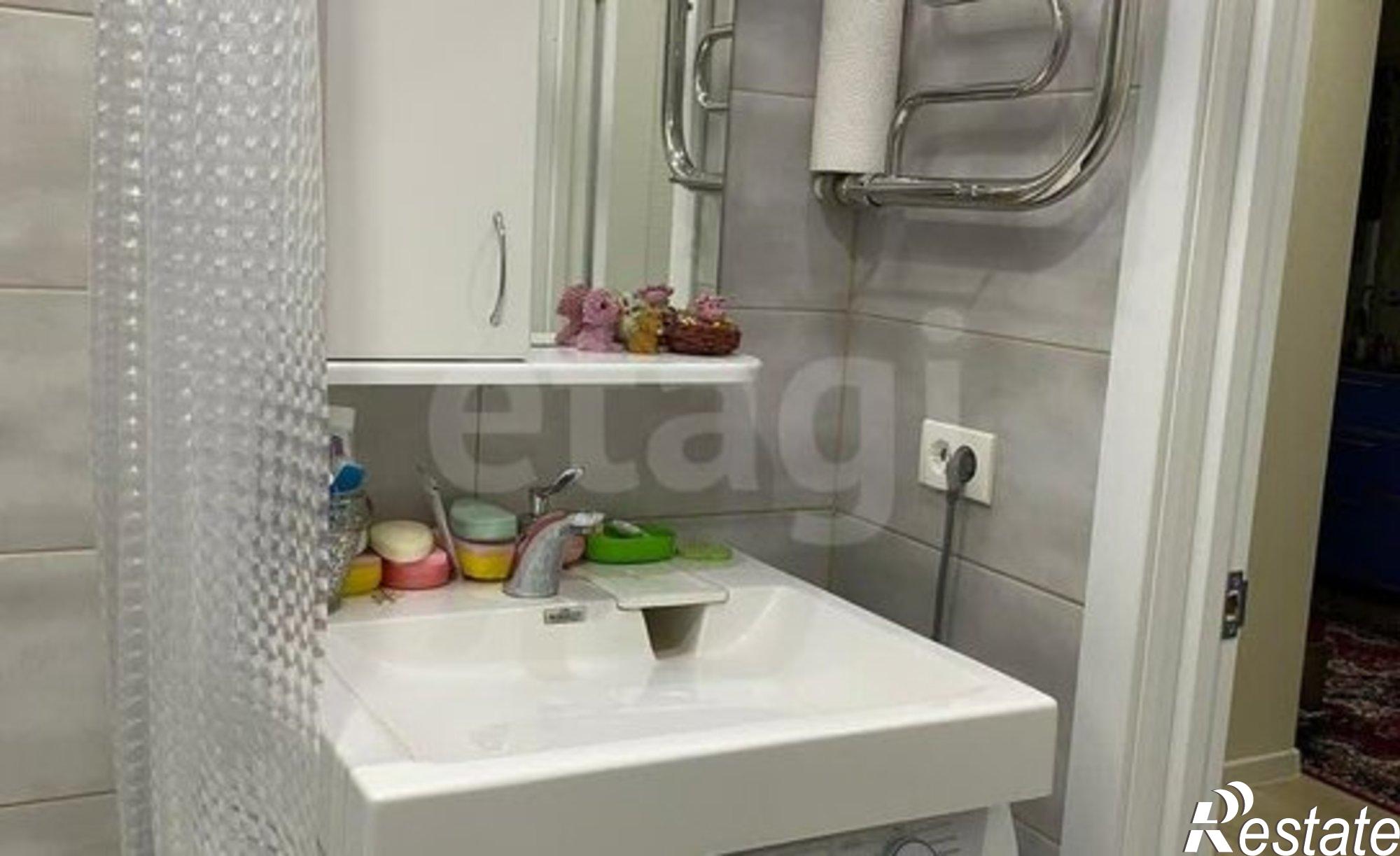 Купить квартиру за 4 600 000 рублей на улица 40 лет Победы, 19