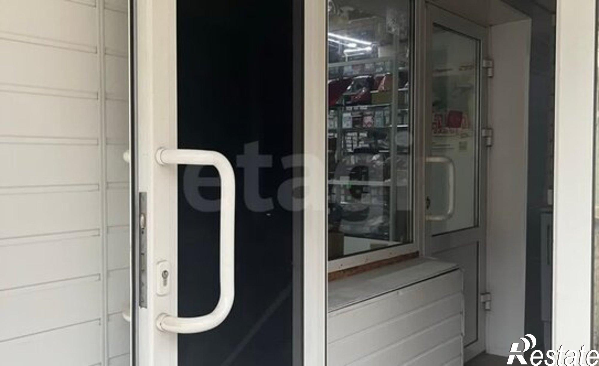 Купить квартиру за 3 000 000 рублей на ул им И.С.Тургенева, 17