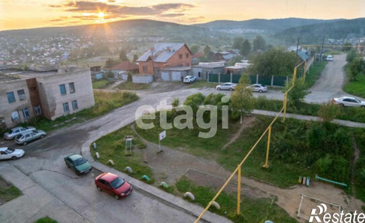 3-комн квартира ул им. Е.И.Пугачева, 10,  д. 10