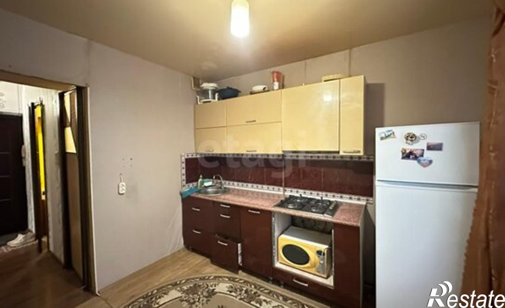 Купить квартиру за 2 000 000 рублей на кв-л Медик, 8