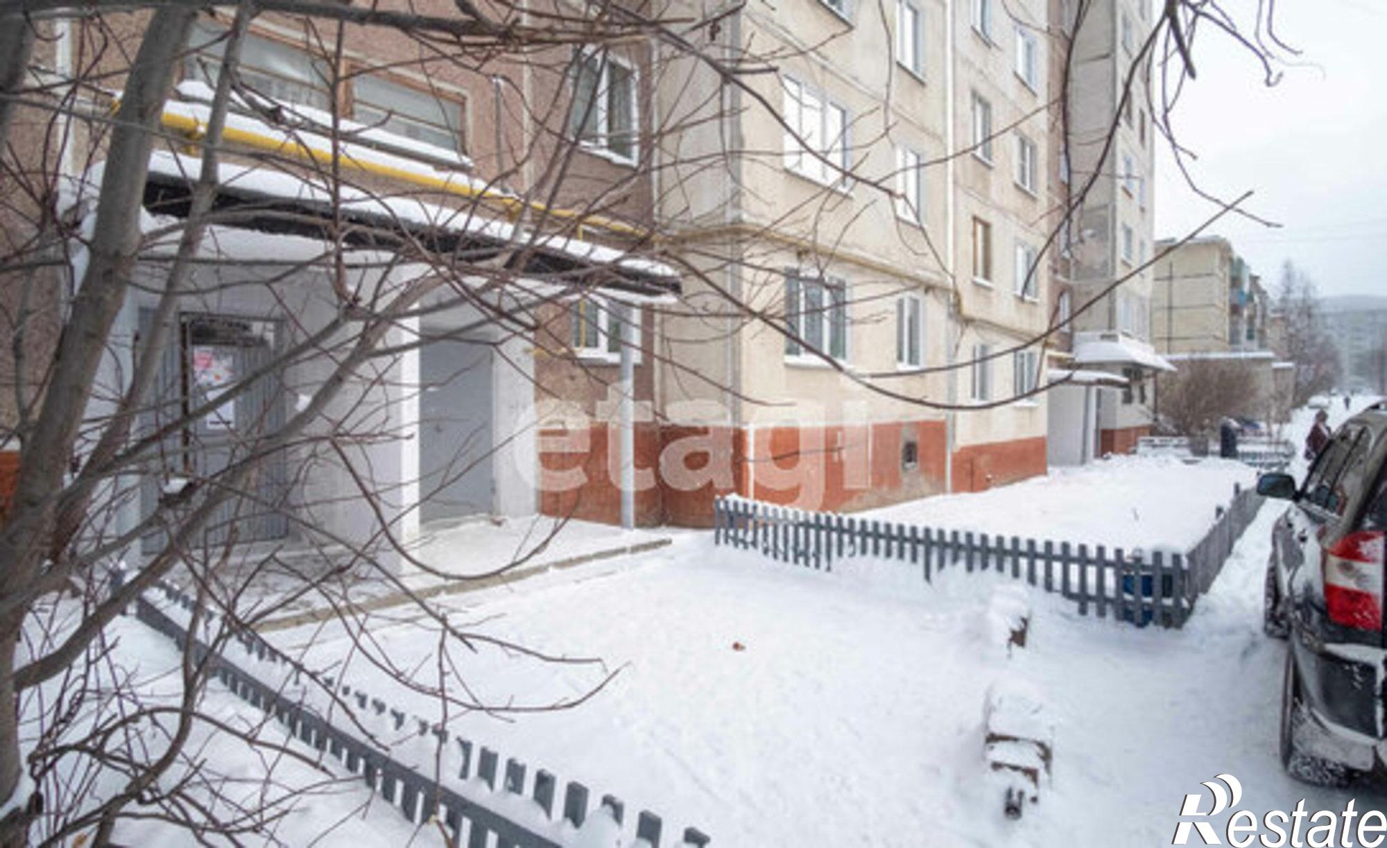 Купить квартиру за 1 800 000 рублей на ул им А.М.Матросова, 1