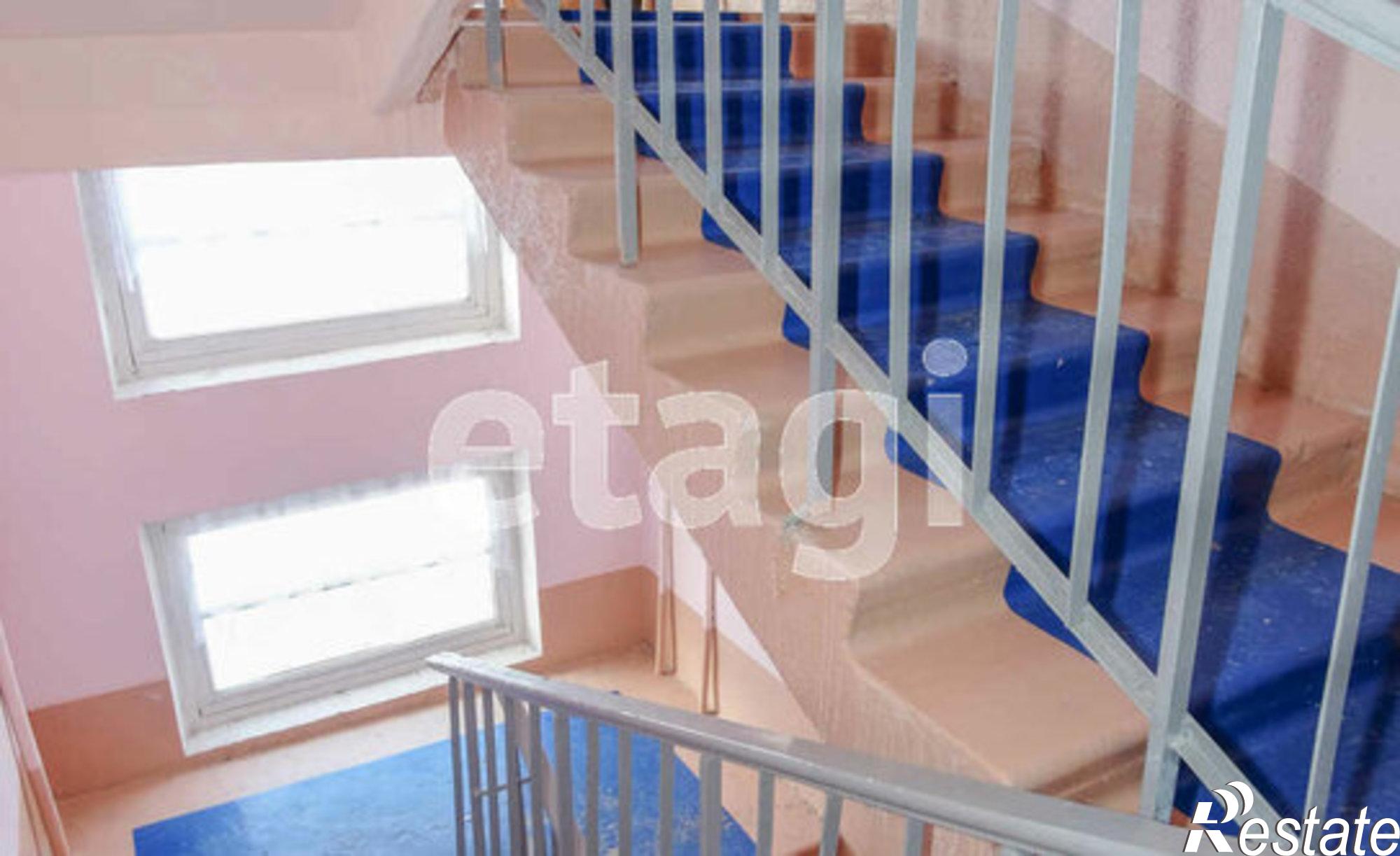 Купить квартиру за 3 000 000 рублей на пр-кт им Ю.А.Гагарина 3-й мкр, 35