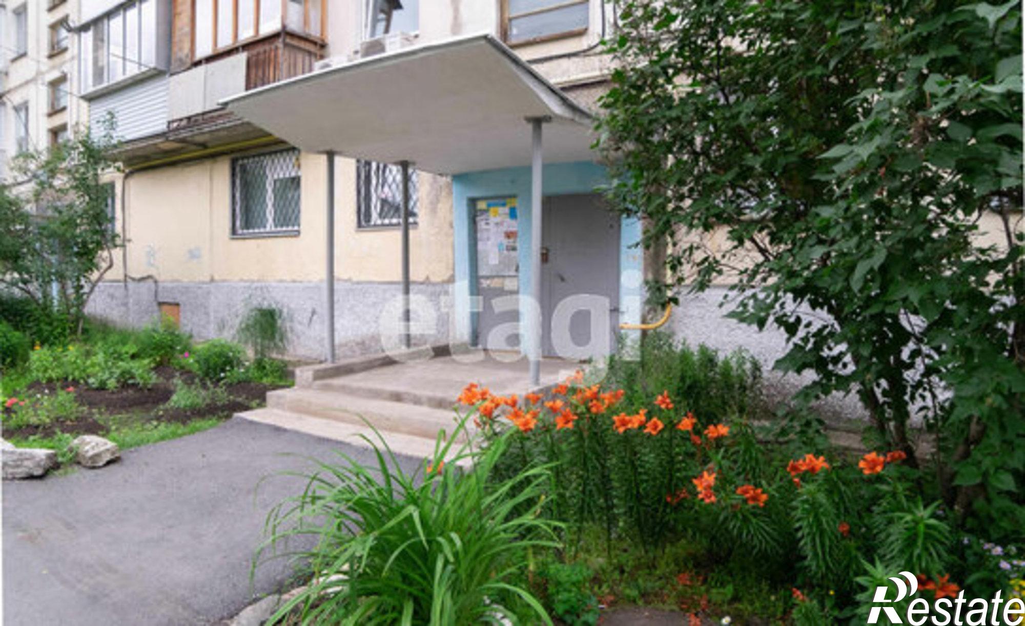 Купить квартиру за 3 000 000 рублей на пр-кт им Ю.А.Гагарина 3-й мкр, 35