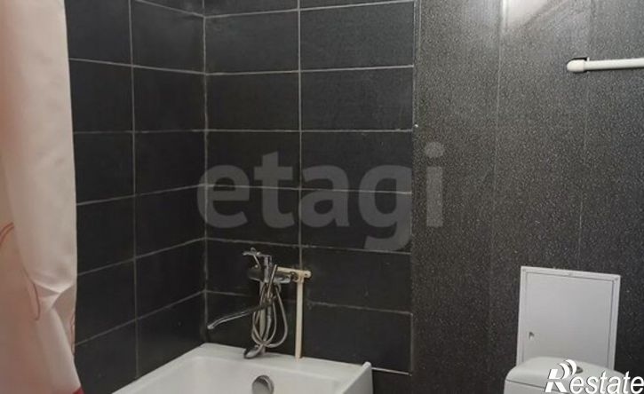 1-комн квартира улица Космонавтов, 37,  д. 37