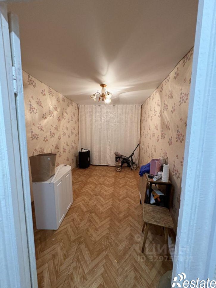 2-комн квартира улица Космонавтов, 7,  д. 7