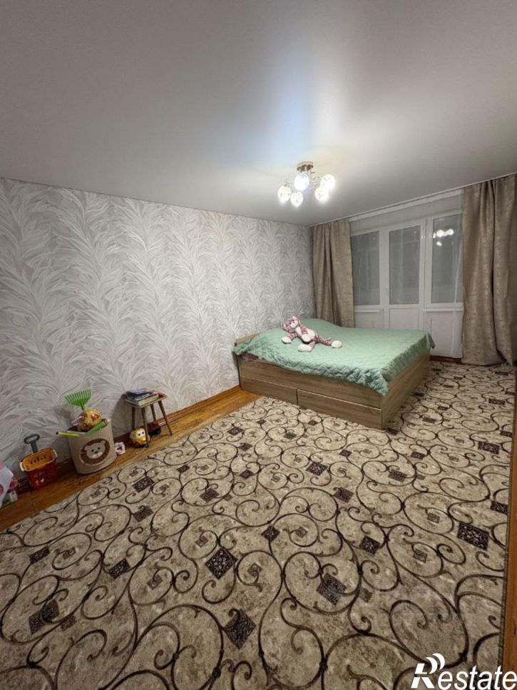 2-комн квартира улица Космонавтов, 7,  д. 7
