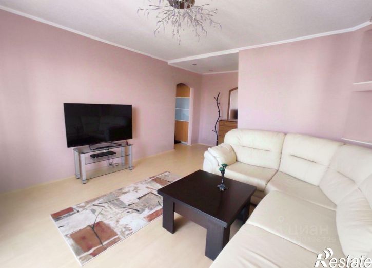 3-комн квартира улица Урицкого, 35,  д. 35