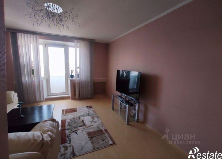 3-комн квартира улица Урицкого, 35,  д. 35