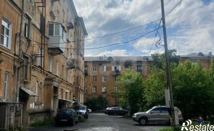 3-комн квартира улица Карла Маркса, 4,  д. 4