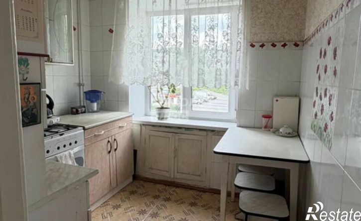 2-комн квартира проспект имени Ю. А. Гагарина 1-я линия, 14,  д. 14