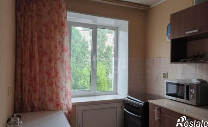 1-комн квартира улица 40 лет Победы, 15,  д. 15