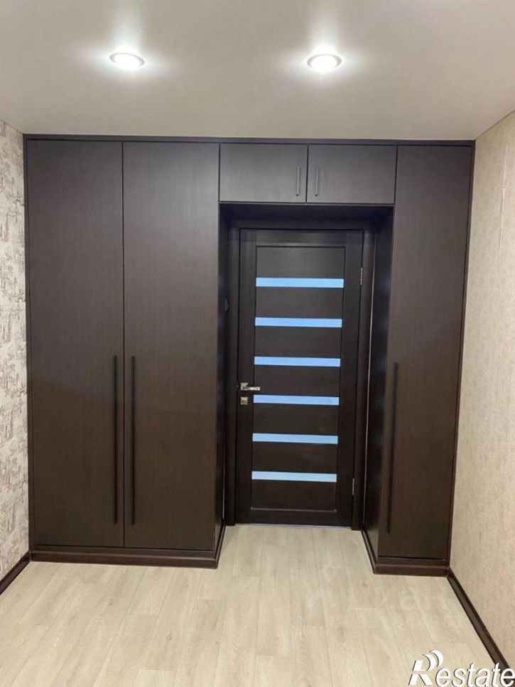 4-комн квартира ул им А.М.Матросова, 3А,  д. 3А