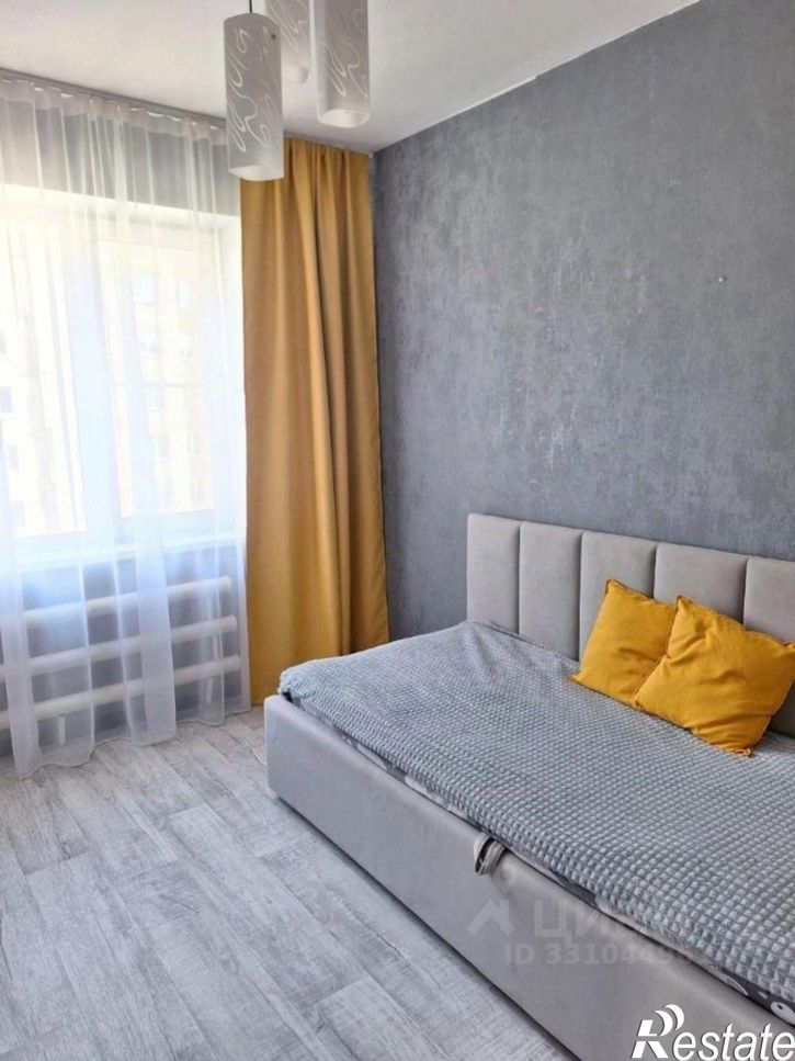 4-комн квартира ул им А.М.Матросова, 3А,  д. 3А