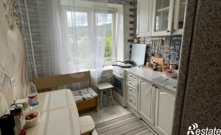 3-комн квартира улица Космонавтов, 12А,  д. 12А