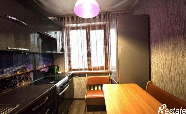 4-комн квартира ул 30-летия ВЛКСМ, 2,  д. 2