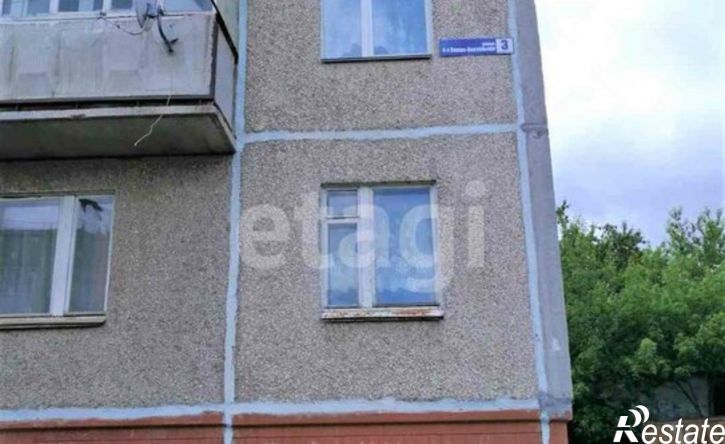 2-комн квартира ул 4-я Нижне-Вокзальная, 3,  д. 3