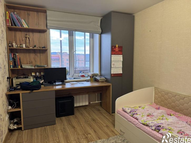 3-комн квартира кв-л Молодежный, 7,  д. 7