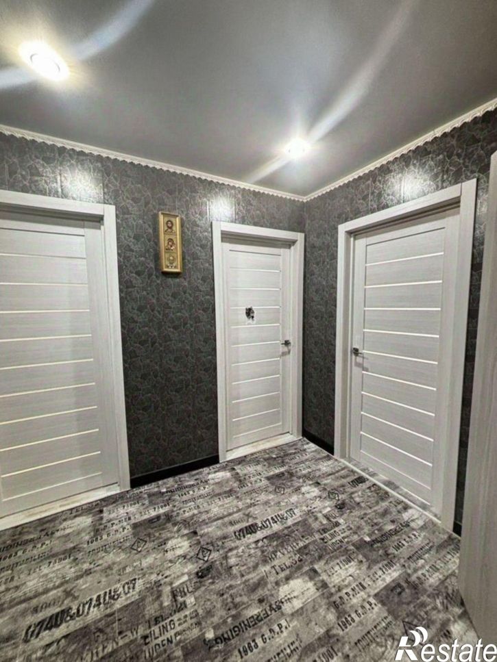 3-комн квартира ул Строителей, 12,  д. 12
