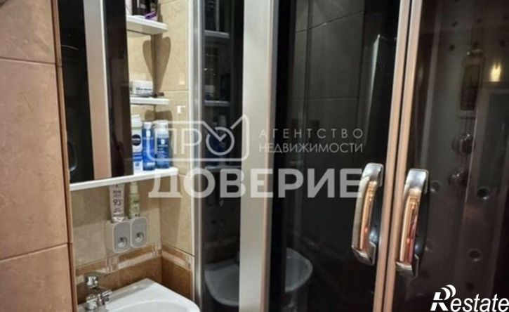 3-комн квартира пр-кт 30-летия Победы, 9а,  д. 9а