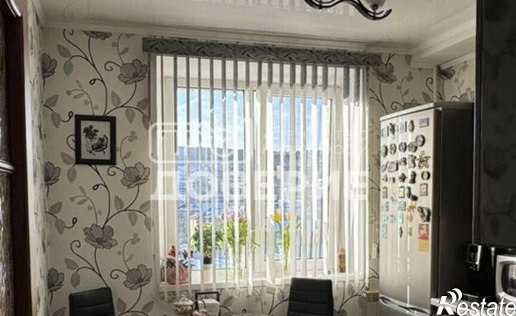 3-комн квартира пр-кт 30-летия Победы, 9а,  д. 9а