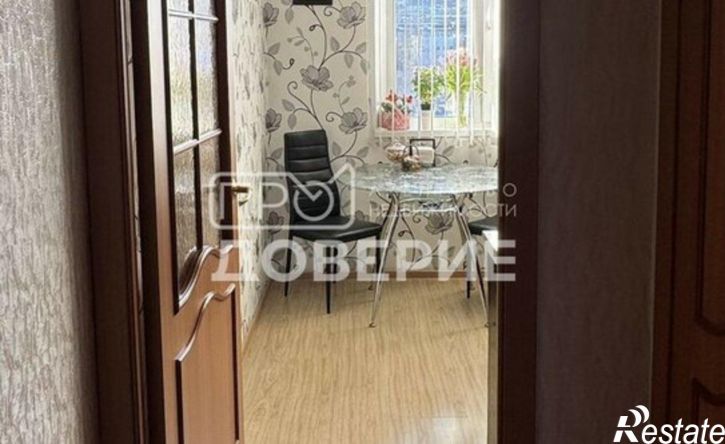 3-комн квартира пр-кт 30-летия Победы, 9а,  д. 9а