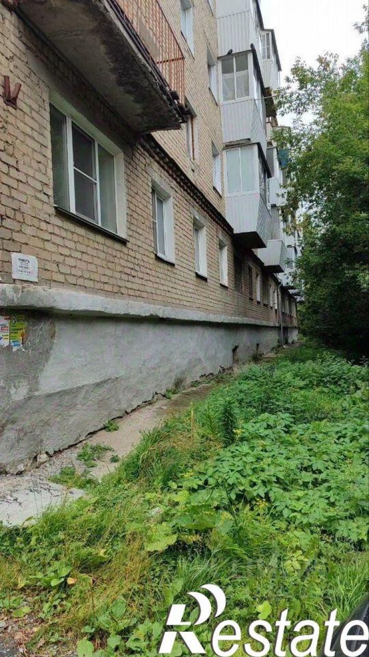 2-комн квартира улица Машиностроителей, 35,  д. 35