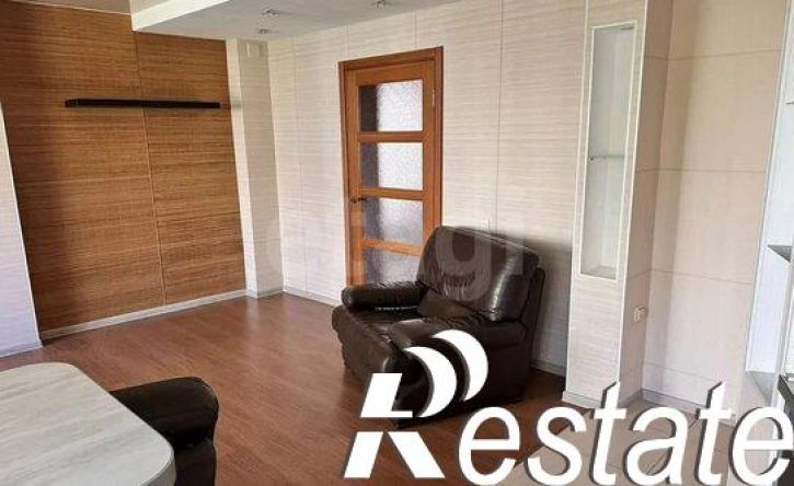 4-комн квартира улица Горького, 2А,  д. 2А
