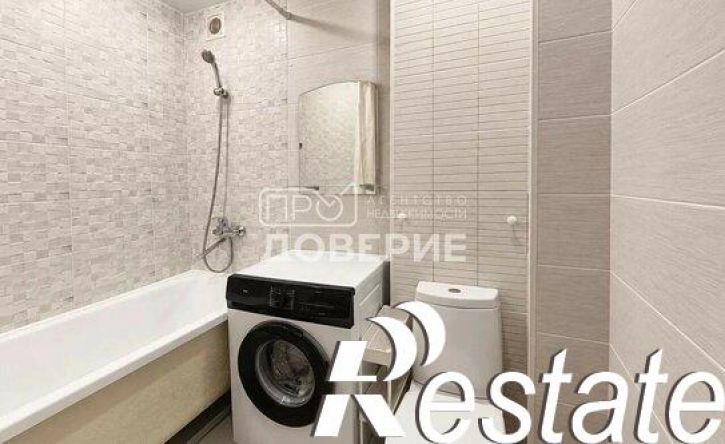 2-комн квартира улица Космонавтов, 8,  д. 8