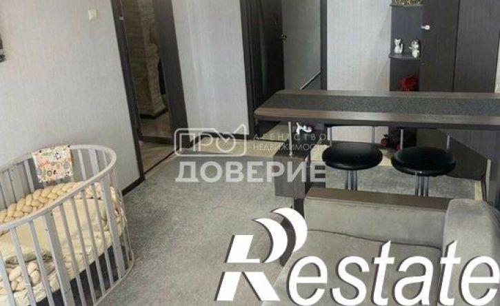2-комн квартира улица Космонавтов, 7,  д. 7
