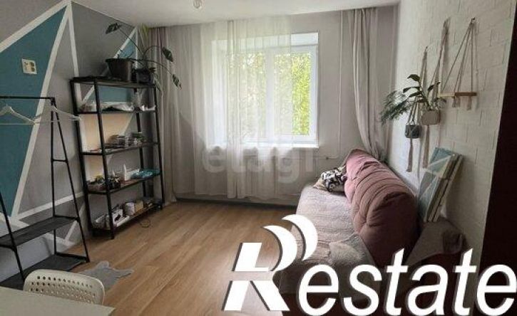 3-комн квартира улица Свердлова, 106,  д. 106