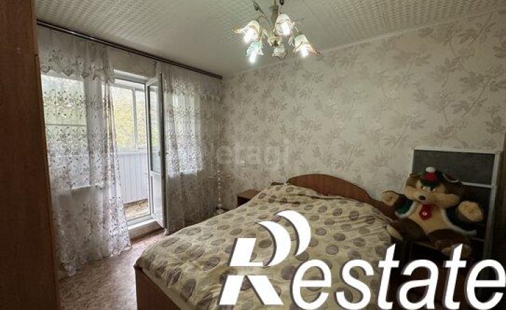 3-комн квартира улица Космонавтов, 26,  д. 26