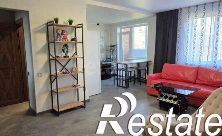 4-комн квартира улица Свердлова, 51,  д. 51