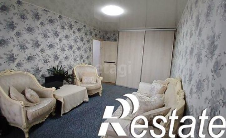 2-комн квартира улица Космонавтов, 27,  д. 27