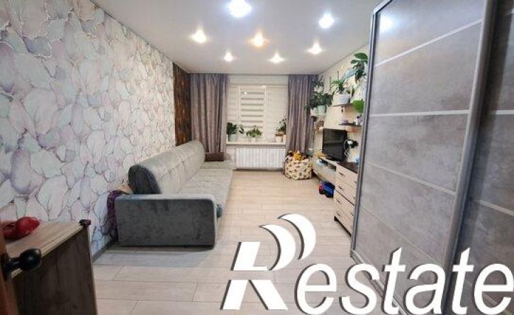 3-комн квартира Верхне-Логовая улица, 30,  д. 30