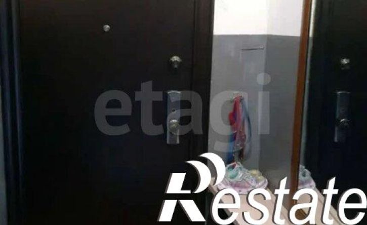 3-комн квартира улица 40-летия Победы, 54,  д. 54